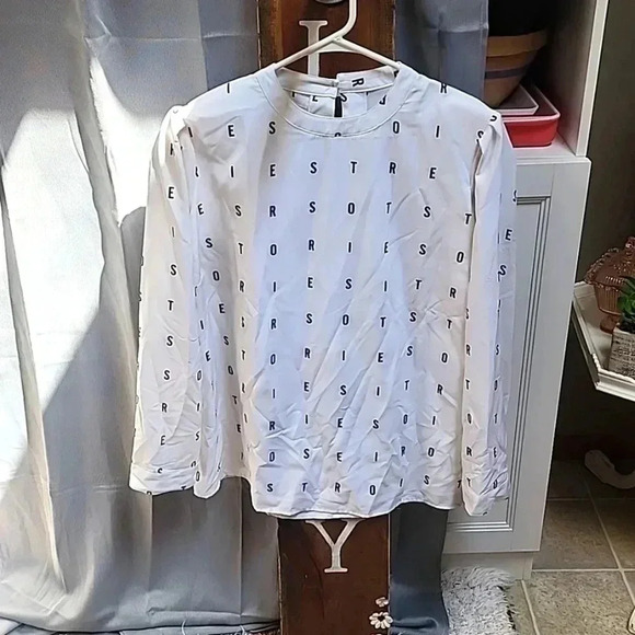 Stories By Kelly Osbourne Tops - Stories By Kelly Osborne XL Blouse Black White Crewneck Long Button Sleeve Work